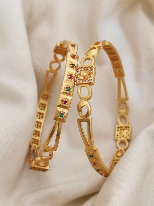 Unique design bangles pack of 2