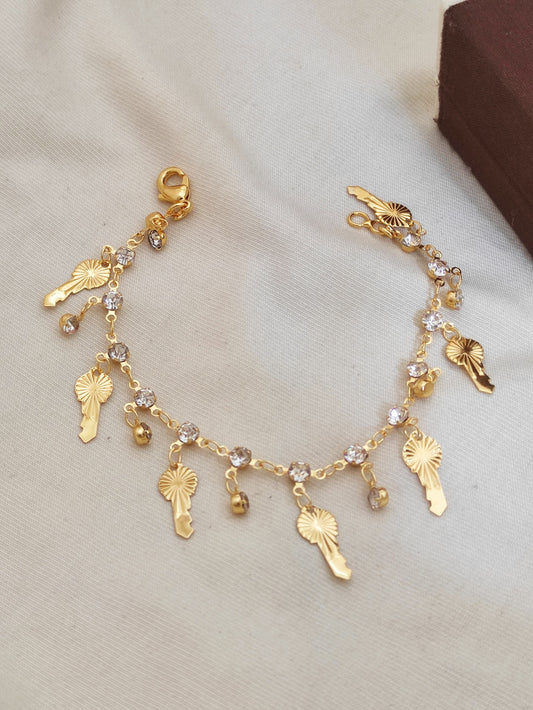 Key bracelate